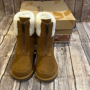 Koolaburra by Uggs Girls Size 1 K Lytta Short Boots